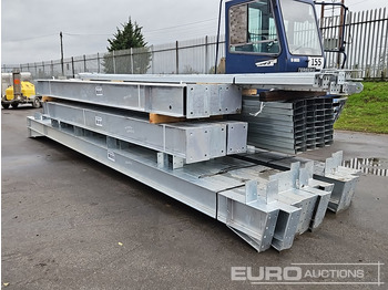 حاوية البناء