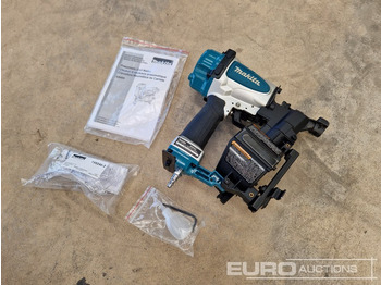 معدات الورش Unused Makita AN454  Pneumatic Nailer (Body Only): صورة 3