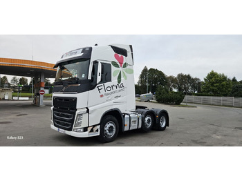 وحدة جر VOLVO FH 500