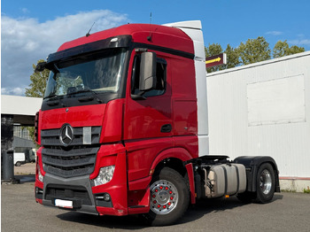 وحدة جر MERCEDES-BENZ Actros 1846