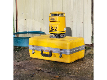 معدات البناء