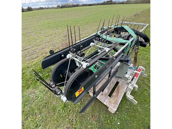 جزازة أعشاب الحدائق