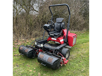 جزازة أعشاب الحدائق