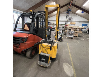 شاحنة باليت Jungheinrich Hawker Perfect Plus 3 PzB 300: صورة 2 شاحنة باليت Jungheinrich Hawker Perfect Plus 3 PzB 300: صورة 2