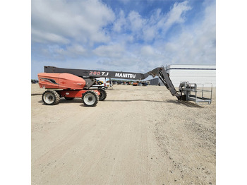 رافعة سلة تلسكوبية MANITOU