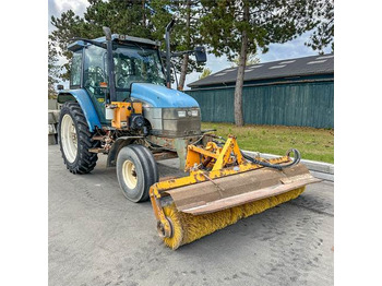 جرار NEW HOLLAND TS
