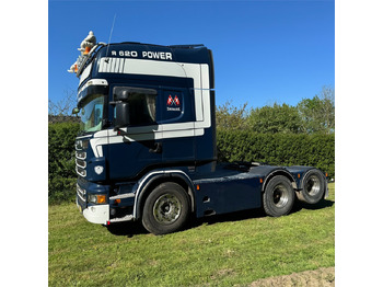 وحدة جر SCANIA R 620
