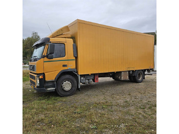 شاحنة مقفلة VOLVO FM
