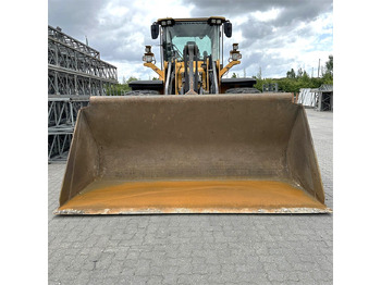 اللودر بعجل Volvo L120 H: صورة 3