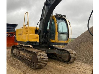 حفار زحاف VOLVO EC140