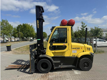 رافعة شوكية تعمل بالغاز HYSTER