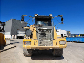 شاحنة قلاب مفصلية BELL EQUIPMENT NORTH AMERICA, INC. B40D: صورة 3 شاحنة قلاب مفصلية BELL EQUIPMENT NORTH AMERICA, INC. B40D: صورة 3