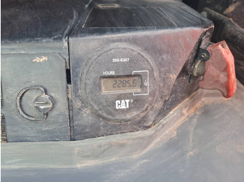 حفار زحاف CAT 315F: صورة 5