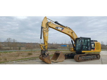 حفار زحاف CATERPILLAR 320