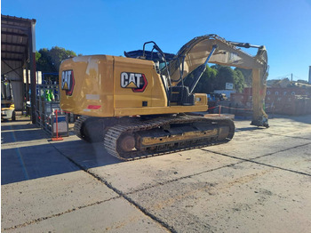 حفار زحاف CATERPILLAR 330