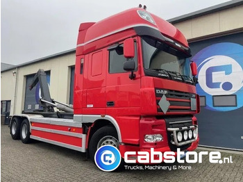 شاحنة ذات خطاف DAF XF 105 460