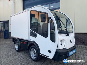 شاحنة مغلقة الصندوق