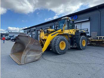 اللودر بعجل KOMATSU WA480