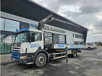 Scania P 94 DB 220 Hiab 135-4 lisähydrauliikalla  Scania P 94 DB 220 Hiab 135-4 lisähydrauliikalla: صورة 1