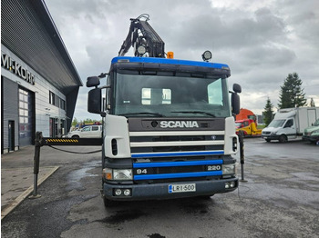 Scania P 94 DB 220 Hiab 135-4 lisähydrauliikalla  Scania P 94 DB 220 Hiab 135-4 lisähydrauliikalla: صورة 2