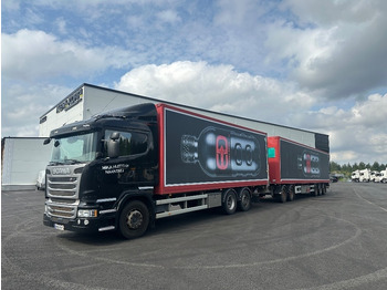 شاحنة مقفلة SCANIA R 450