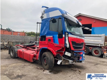 وحدة جر IVECO Stralis 440