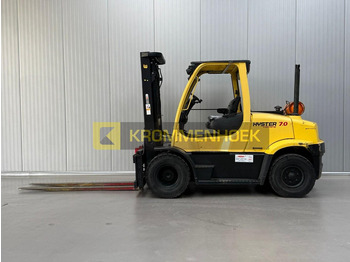 رافعة شوكية تعمل بالغاز HYSTER
