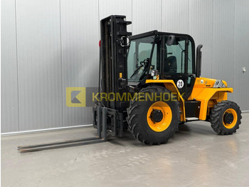 رافعة شوكية للأرض الوعرة JCB 940: صورة 2