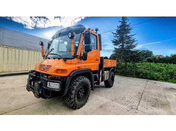 آلية المنفعة/ مركبة خاصة MERCEDES-BENZ Unimog U300: صورة 2