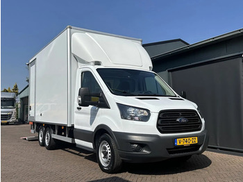 شاحنة مغلقة الصندوق FORD Transit