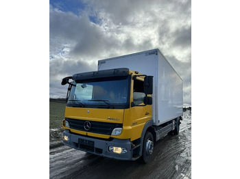 شاحنة صندوق متساوي MERCEDES-BENZ Atego 1324