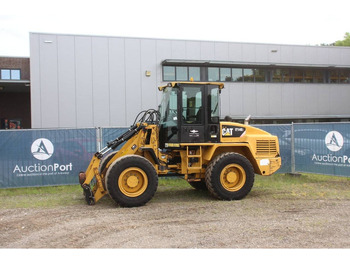 اللودر بعجل CATERPILLAR
