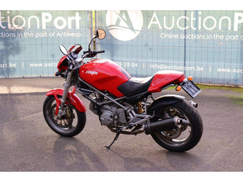 دراجة نارية Ducati Monster 600: صورة 3 دراجة نارية Ducati Monster 600: صورة 3
