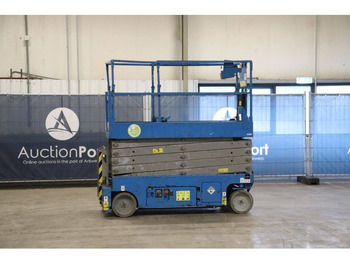 رافعة هيدروليكية مقصية GENIE