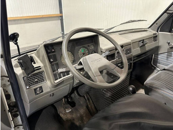 شاحنة نقل خيل Iveco 49-12/35: صورة 5 شاحنة نقل خيل Iveco 49-12/35: صورة 5