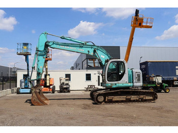 حفار زحاف KOBELCO