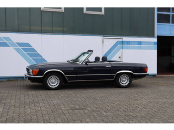 سيارة MERCEDES-BENZ