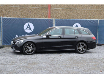 سيدان MERCEDES-BENZ