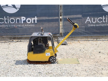 لوحة اهتزازية Neuson DPU3050: صورة 2
