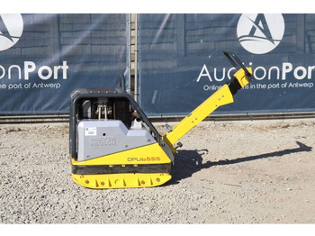 لوحة اهتزازية NEUSON