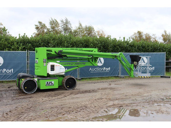 شاحنة ذراع مفصلي