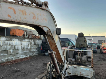 حفار زحاف Takeuchi TB045: صورة 4