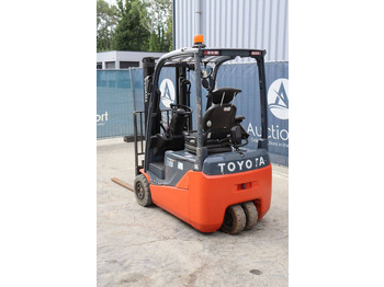 رافعة شوكية كهربائية Toyota 8FBEK18T: صورة 4