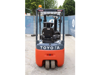 رافعة شوكية كهربائية Toyota 8FBEK18T: صورة 5