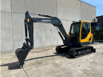 حفار زحاف VOLVO EC55B