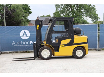 رافعة شوكية تعمل بالغاز YALE