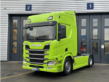 وحدة جر SCANIA R 460