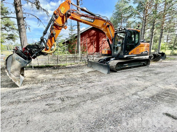 حفار زحاف DOOSAN DX140