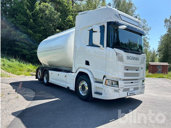 شاحنة صهريج SCANIA R 500