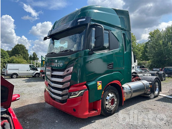وحدة جر IVECO Stralis 440